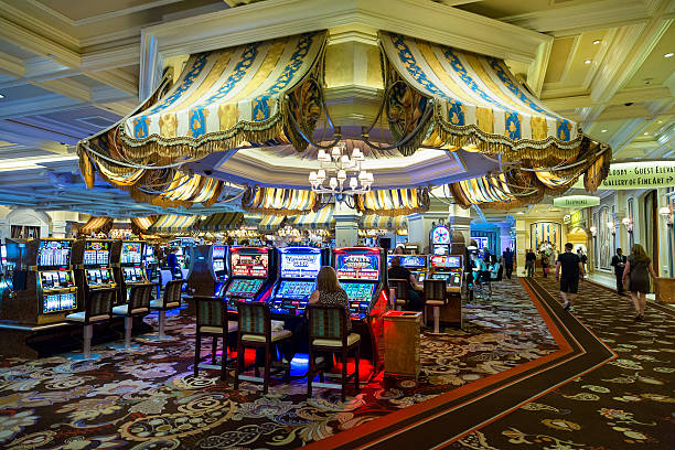 European Roulette wheel layout displayed on opgg live-dealer table